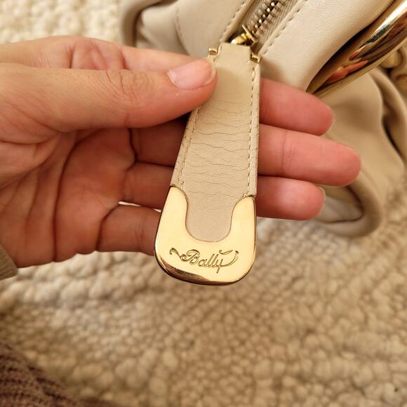 Bally Leather Top Handle Bag Cream Leather Purse - Picture 2 of 10